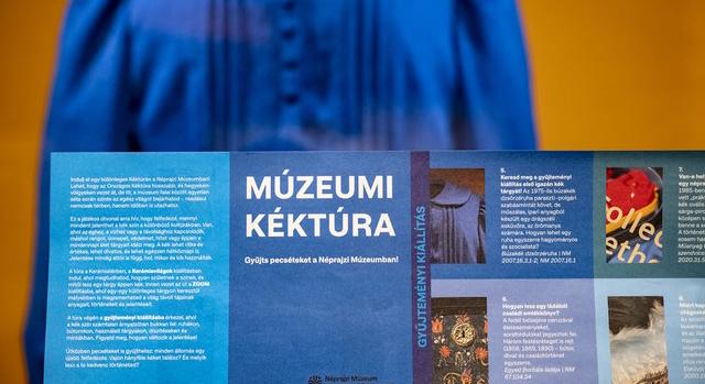 Múzeumi Kéktúra mutatja be a kék szín történetét