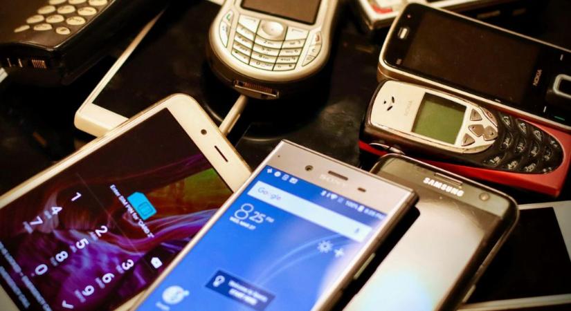 Mi volt a régi telefonokban, amit a mai okostelefonok már nem tudnak?