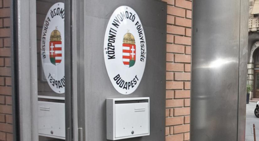 Pártokon átívelő névsort tett közzé az ügyészség az óbudai korrupciós ügyben