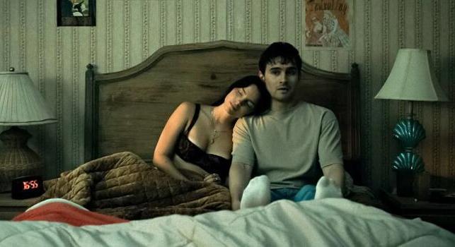 Hollywood csak nézi, hogy mit művel ez a filléres horror a mozikban
