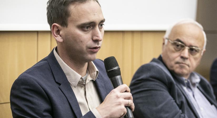 Az ügyészség letartóztatást is kezdeményezett a parkgondozási bizniszben érintett politikusokkal szemben