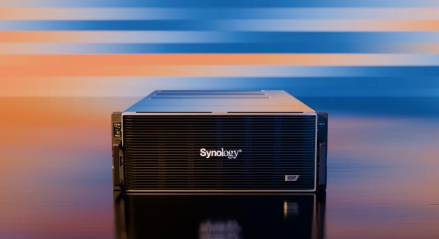 Szintet lép a Synology: Érkezik a PAS7700 csúcskategóriás vállalati flash tároló