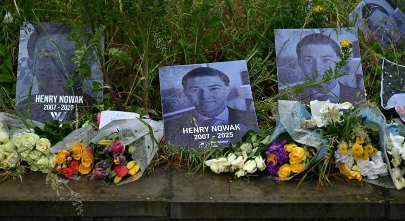 A rendőrség bocsánatot kért, amiért megbilincselték a haldokló Henry Nowakot