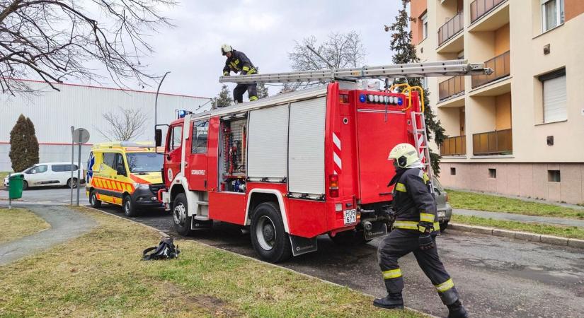 Több órás áramszünetet okozott a tűzeset