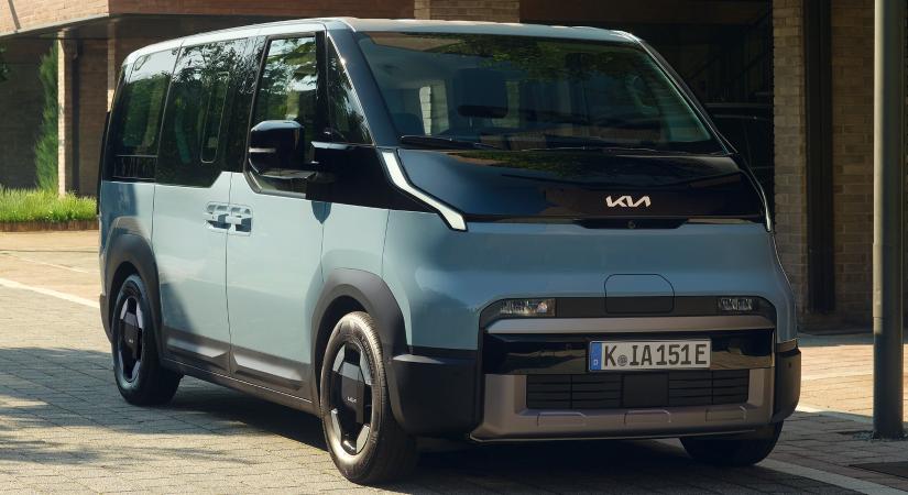 Plusz üléssort kap a Kia elektromos kisbusza