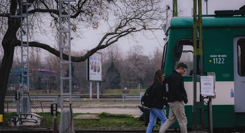 Fontos változás a hétvégén: rövidített útvonalon jár a szentendrei HÉV