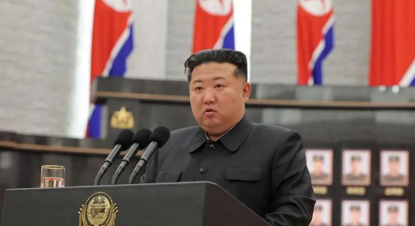 Kim Dzsongun tovább fokozza a nukleáris fenyegetést