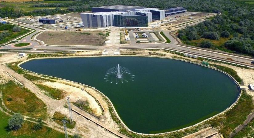 Hivatalos: eladta a magyarországi gyárát a német fegyveróriás, ő az új tulajdonos – így érinti a dolgozókat a 350 millió eurós üzlet