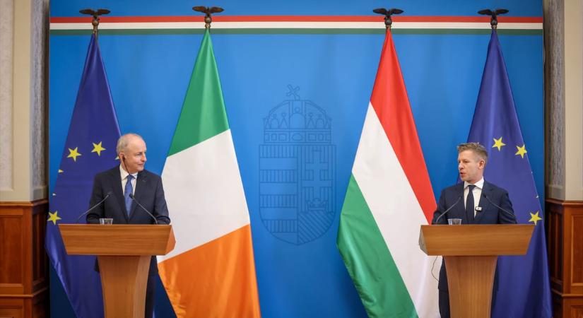 Az ír kormányfő örül, hogy „Magyarországot visszavezetik Európa szívébe”