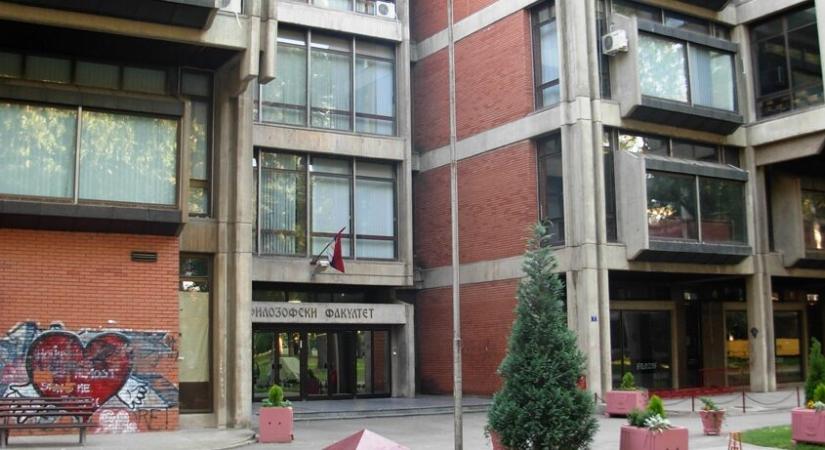 A professzort nem választották újra – 24 év után elveszíti állását a Bölcsészettudományi Karon