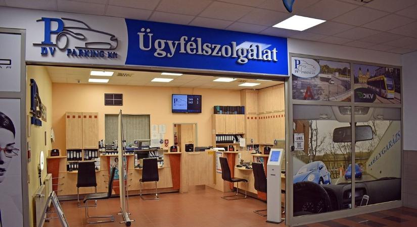 Egy napra leáll a parkolási ügyintézés Debrecenben – mutatjuk, mit tehetnek az autósok
