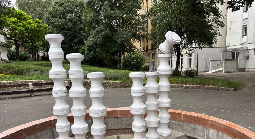Kamera rögzítette a Diána téri ámokfutást, feljelentést tesz a BIOKOM – (GALÉRIAVIDEÓ)