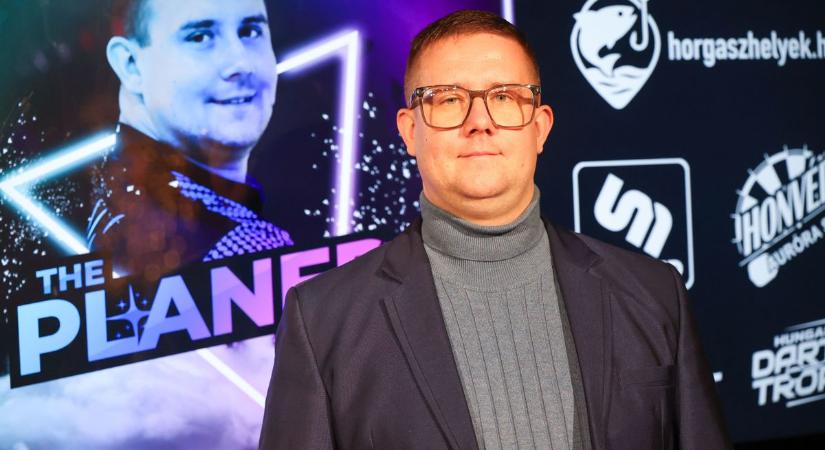 Székesfehérvári kötődésű dartsjátékosért is szoríthatunk a csapat vb-n