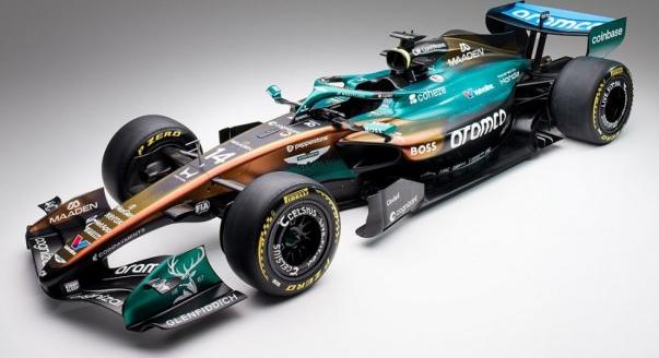 Alonso szerint nevetséges baleseteket okozhat az Aston problémája