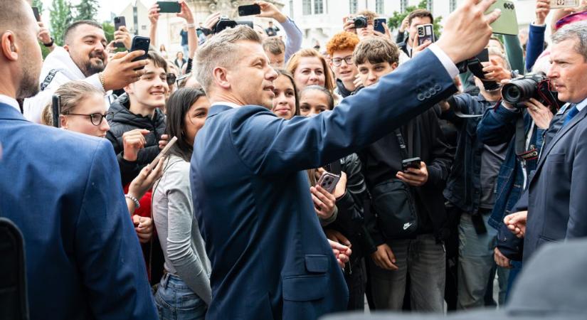 Závecz Research: Hárommillióval többen támogatják a Tiszát, mint a Fideszt