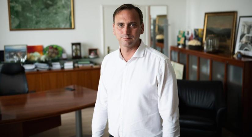 Vesztegetési ügy: elrendelték Őrsi, Láng, Molnár és még öt politikus és vállalkozó letartóztatását