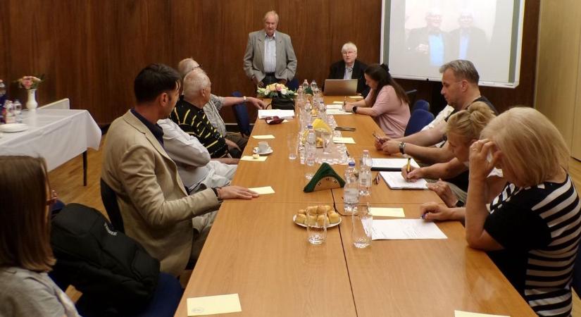 Arcképcsarnok őrzi majd a TIT vezetők emlékét