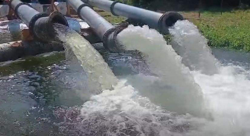 Ömlik a víz Borsodban