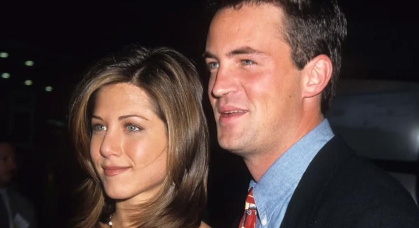 Még el sem kezdődött Matthew Perry tárgyainak árverése, máris botrány van: eltűnt Jennifer Aniston levele