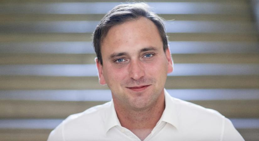 Elrendelték Őrsi Gergely, Láng Zsolt, Molnár Zsolt és még öt ember letartóztatását a parkfenntartási kenőpénzbotrányban