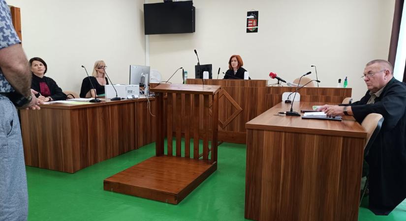 „Az úgy történt, hogy...” – szólalt fel az ítélethirdetés előtti másodpercben a tömegverekedés vádlottja