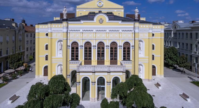 Hamarosan indul az Országos Színházi Találkozó, teljes a zsűri névsora