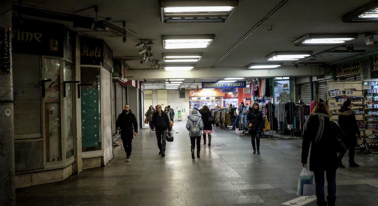 Megújulhat a Nyugati téri aluljáró, Karácsony Gergely szerint méltatlan állapotban van