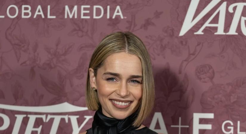 "Kijátszottam a halált, de a nyomomban volt" – Emilia Clarke súlyos betegségéről mesélt