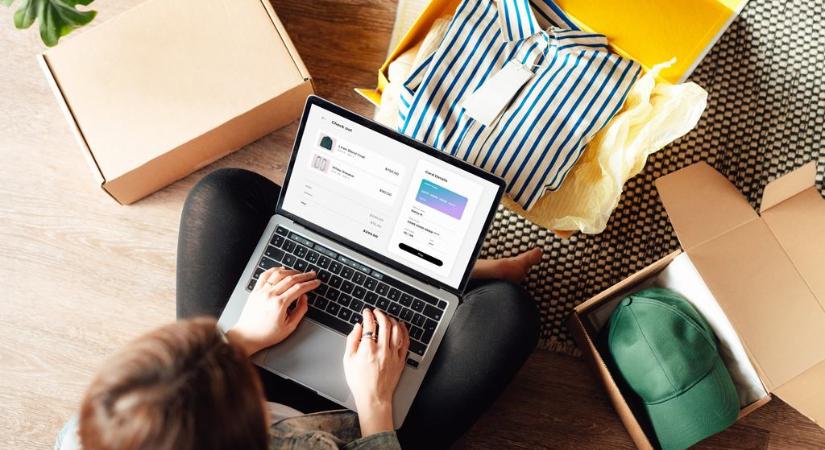 Nagy változás jön az online vásárlásban: kötelező lesz egy új gomb minden webshopban