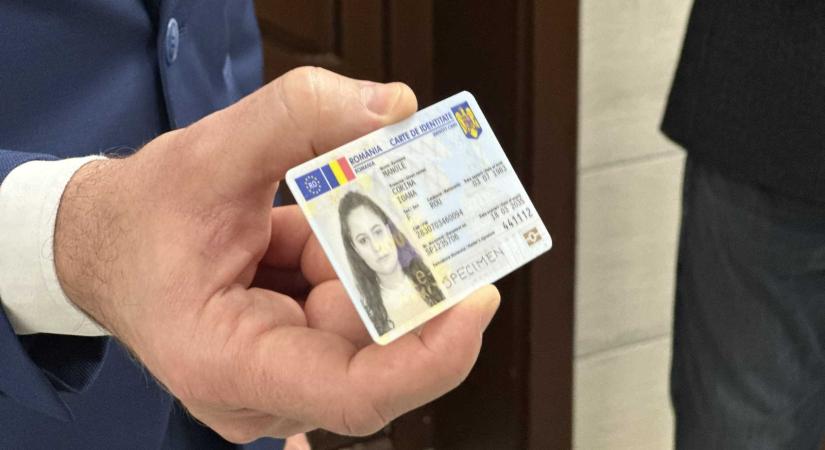 Elektronikus személyi igazolvány – Megnéztük, melyek az előnyei és a gyakorlati hátrányai
