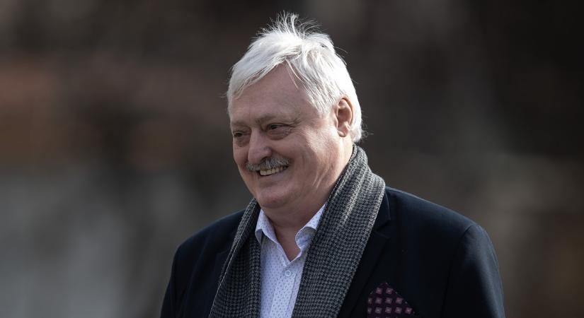 Gajdics Ottó megihlette a sörfőzőket - a Kognitív Disszonancia már itatja magát