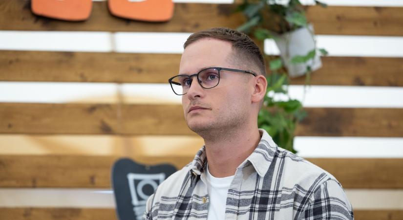 Deák Dániel új irányba indult, eddig alkotói szabadságon volt, elmondta most min dolgozik