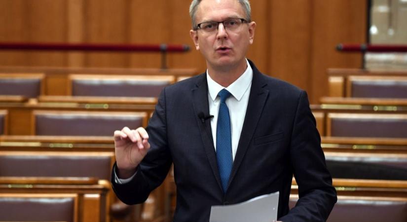 Nyílt levelet írt Hegedűs Zsolt egészségügyi miniszternek a KDNP frakcióvezetője