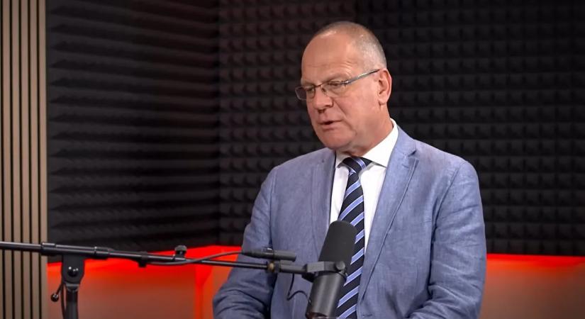 Navracsics Tibor elárulta, Orbán Viktorral képzeli-e el a jövőt