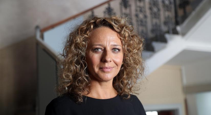 Pokorny Lia nemes gesztusa mindenkit meghatott: félmillió forintos díjat adományozott Kálloy családjának
