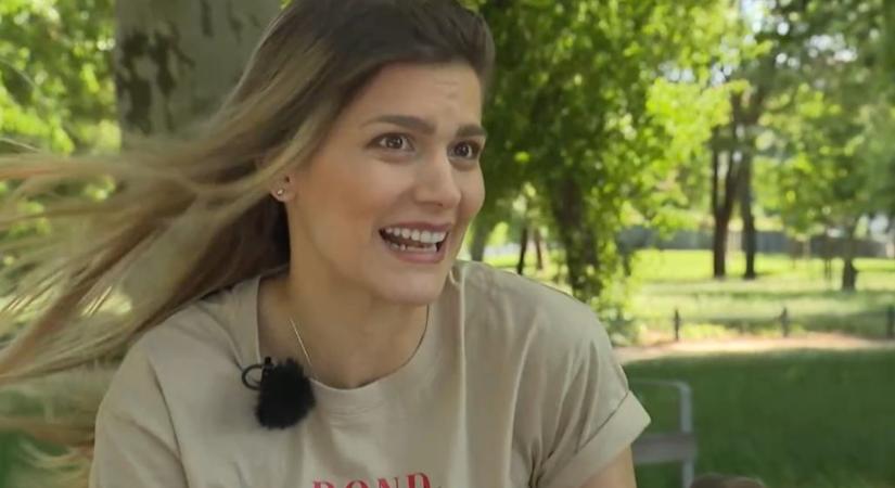 Weisz Fanni a babájáról: Nem értem, honnan tudja azt, hogy én nem hallok, de nagyon jó érzés