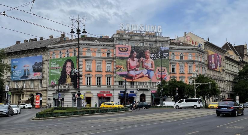 Lassan belefulladnak a magyar városok a köztéri reklámokba