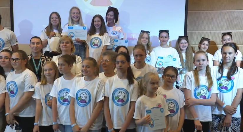 Nem csak a zsebpénzről szólt: 16 ezer diák mérte össze pénzügyi tudását