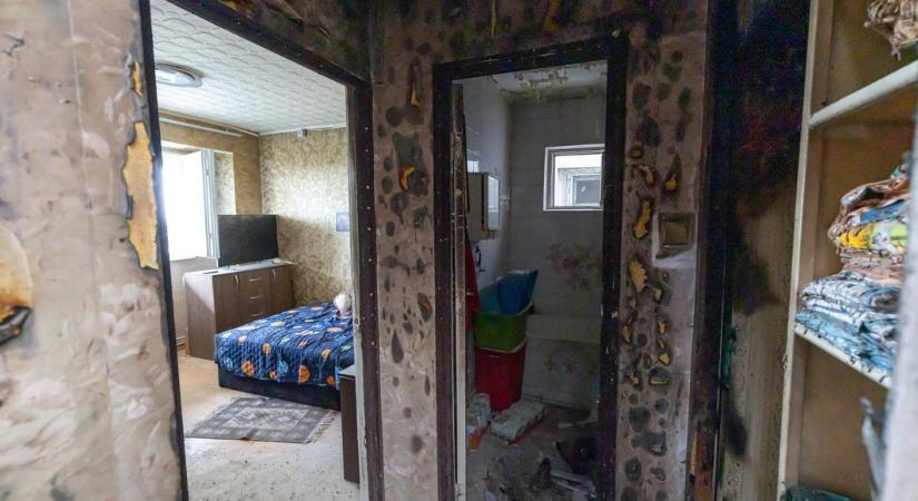 A drónbecsapódást átélt nő megrázó vallomása: leszakadt a mennyezet, lángolt a folyosó, csak a gyerekére gondolt