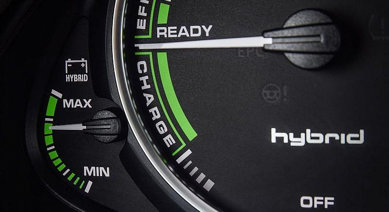 A gyártók állításához képest sokkal szennyezőbbek a plug-in hibridek