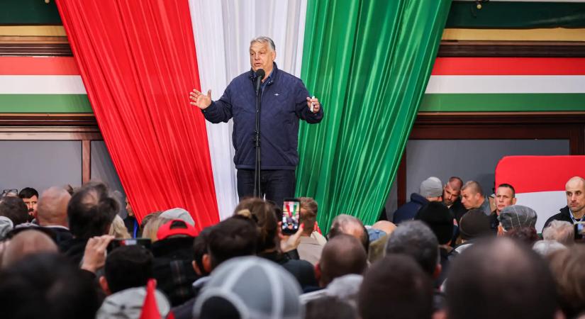 Navracsics szerint megújulásra szorul a Fidesz, Orbán maradhat az elnök