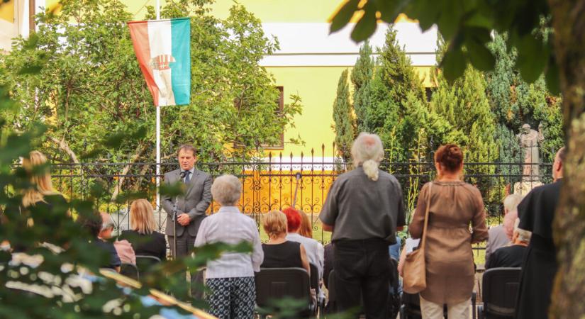 A kultúra megtartó erejéről beszéltek a nagyatádi Trianon-megemlékezésen
