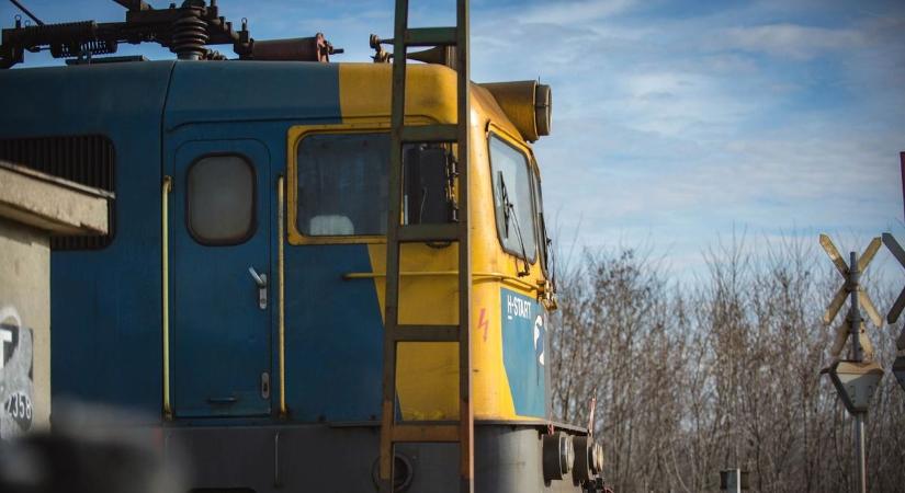 Tragédia a hevesi vasútállomáson – embert gázolt a Budapestre tartó InterCity