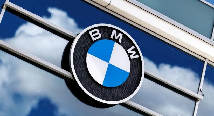 Baj van a BMW-nél – komoly visszahívásról döntöttek
