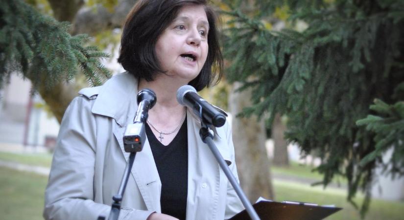 Trianon tanulságairól szólt a tolnai megemlékezés (képgalériával)