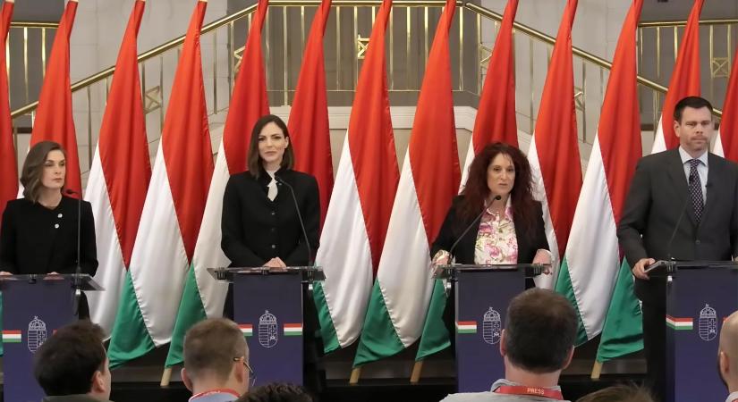 Vitézy Dávid koordinálja az EU-s pénzek hazahozatalát, törvénnyel fognak fellépni a gyűlöletpropaganda ellen – Kormányszóvivői sajtótájékoztató percről percre