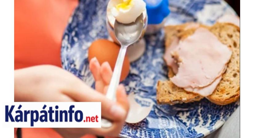 Ez a szuperétel lehet az Alzheimer-kór ellenszere
