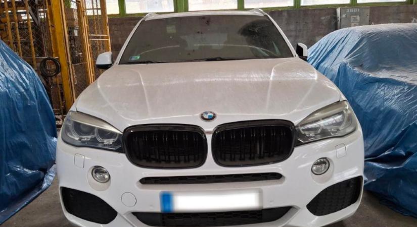 Lefoglalt a NAV egy BMW-t, nem semmi, kinek adták oda