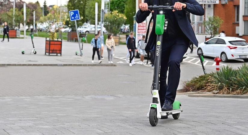 Tarthataltan a helyzet? A nyíregyházi kismamák sincsenek biztonságban a sétálóban