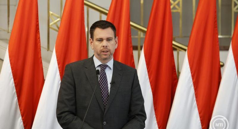 Két év börtönbüntetést is kaphatna az a közszereplő, aki lényegi információt hagy ki a vagyonnyilatkozatából